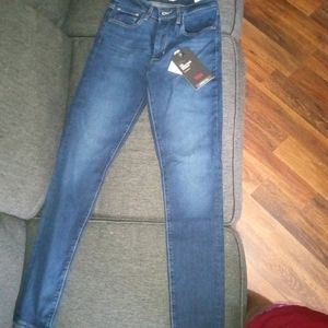 Women's jeans
